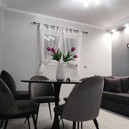 White Rose Apartment Potamos  ภายนอก รูปภาพ