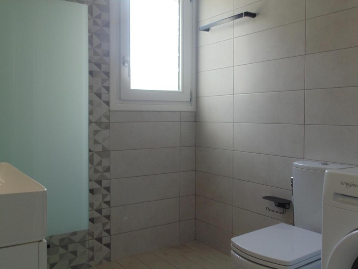 White Rose Apartment Potamos  ภายนอก รูปภาพ