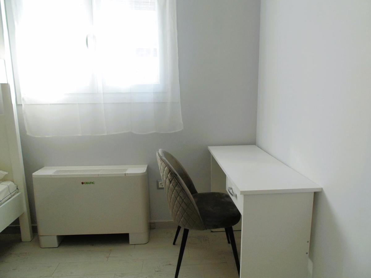 White Rose Apartment Potamos  ภายนอก รูปภาพ